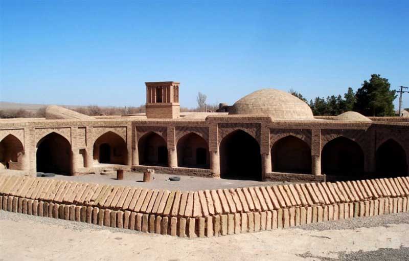کاروانسرای نیستانک