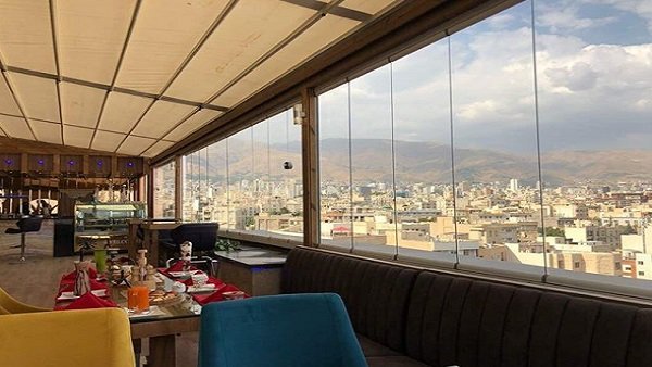 کافه رویال میراژ