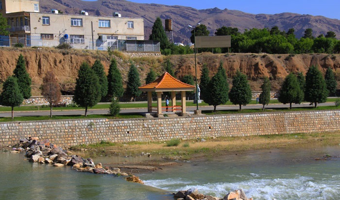 پل قاضی زاهد گلپایگان