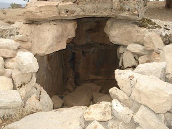 قبرستان آهنگران کارزان