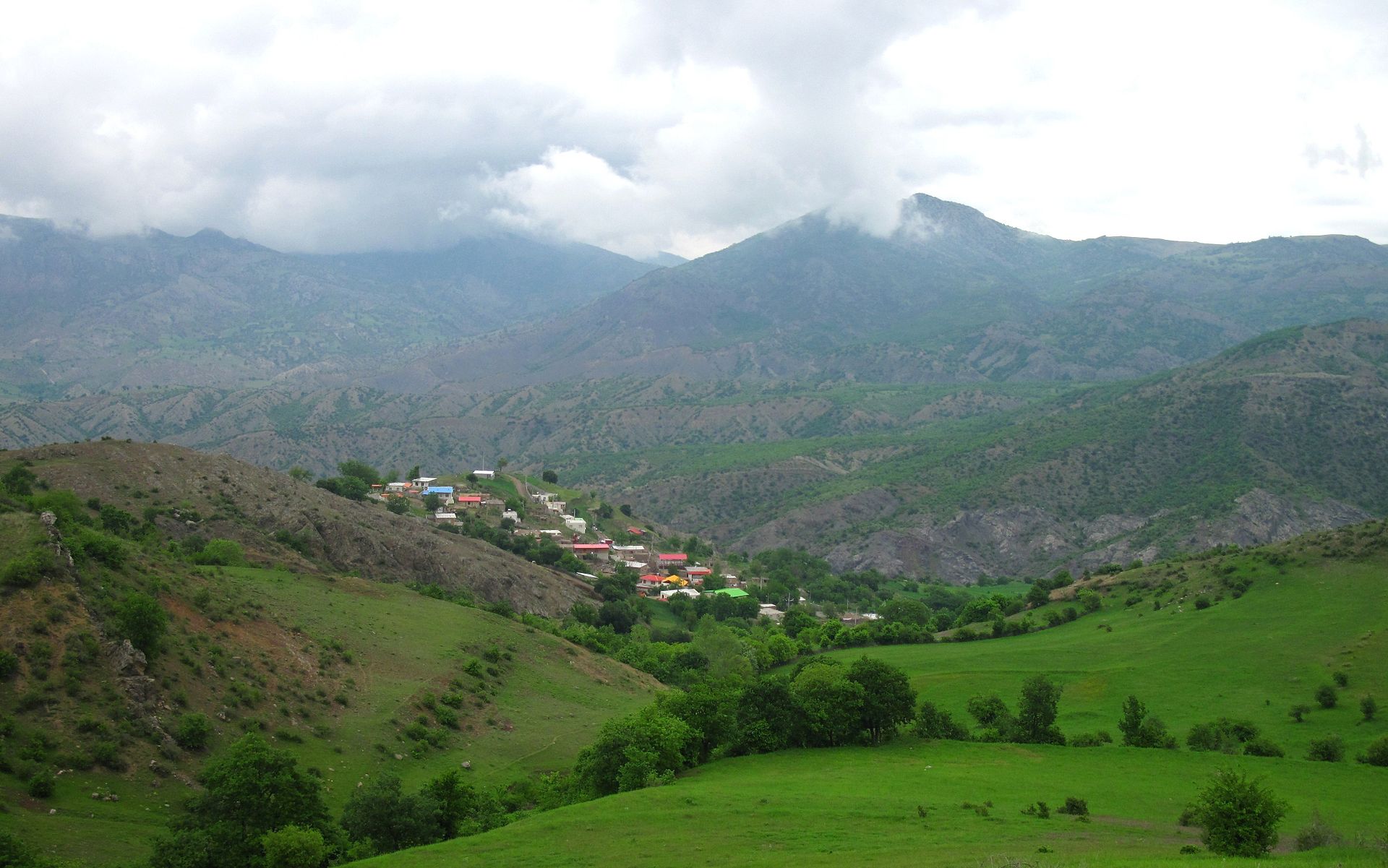 روستاهای ورزقان ( معرفی 149 روستای ورزقان ) - سیری در ایران