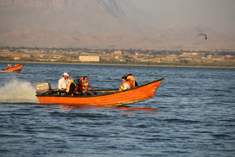 کمپ ارس پلدشت