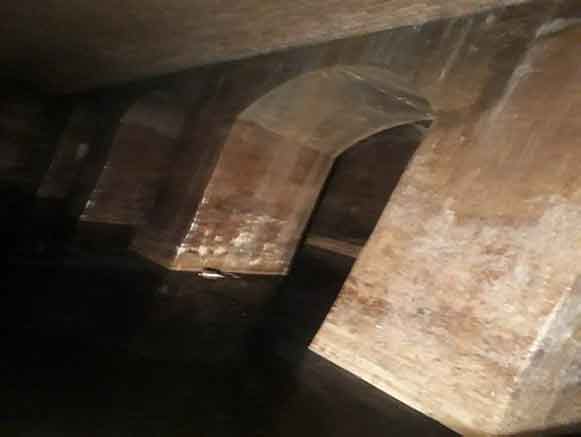 آب‌ انبار شیر چهارسوق