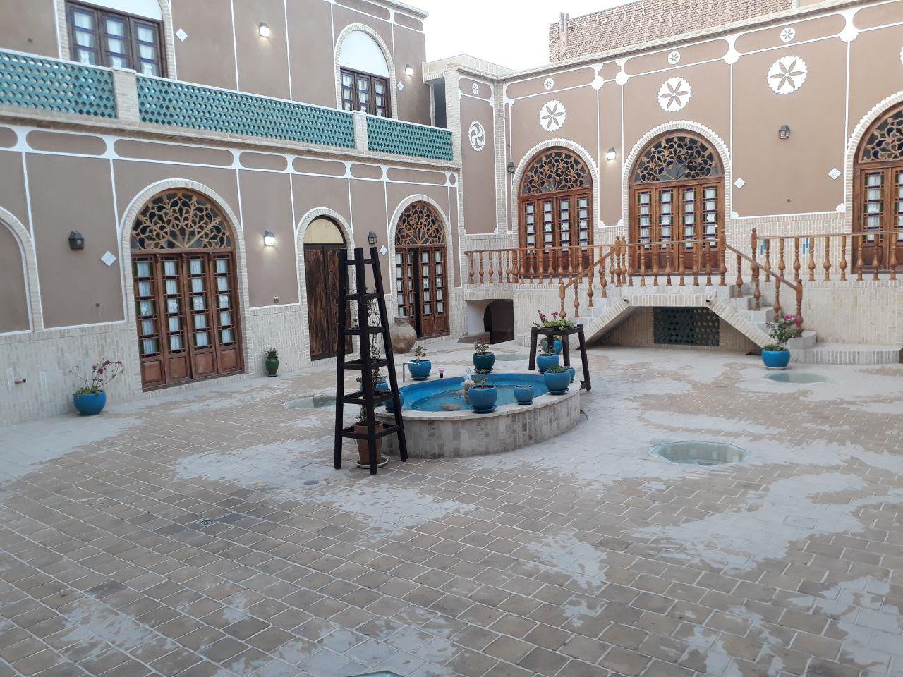 هتل سنتی آواسا یزد