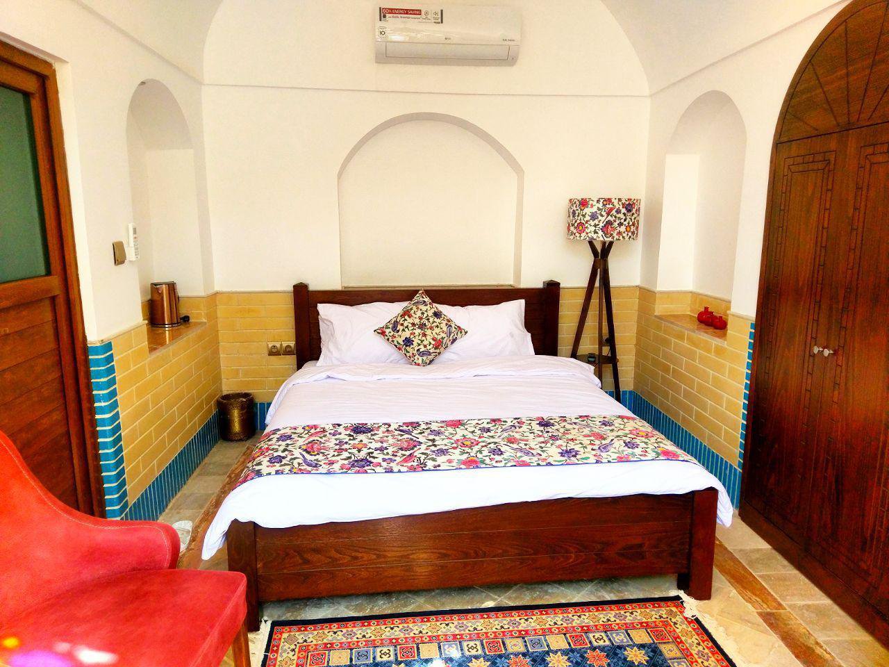 هتل سنتی آواسا یزد