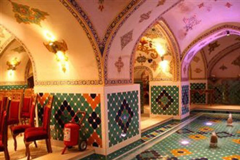 سیری در خرم آباد 