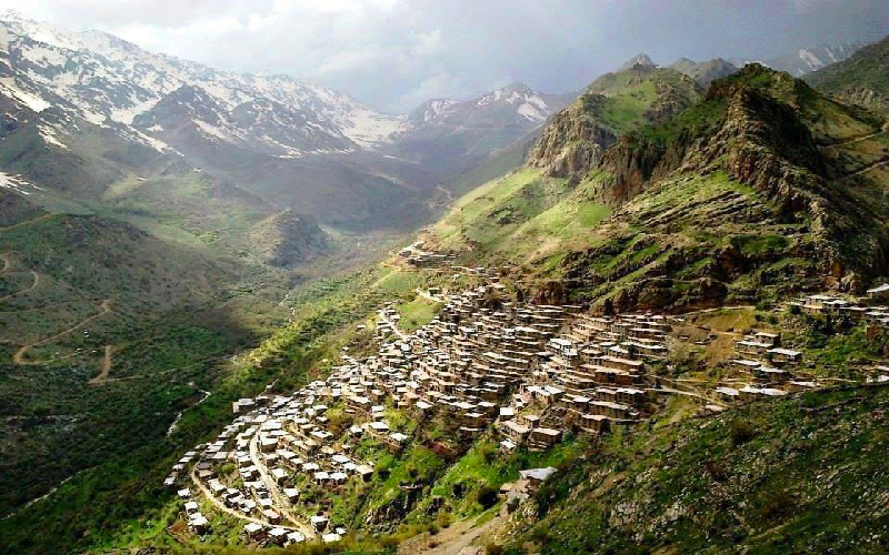 سیری در سنندج