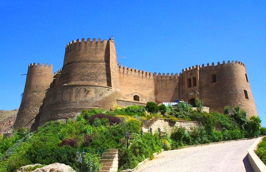 سیری در خرم آباد