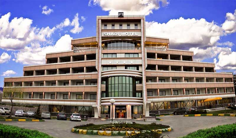 سیری در سنندج