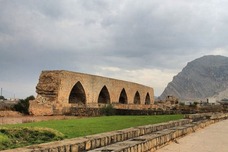 سیری در خرم آباد