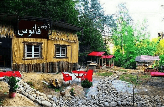 کافه فانوس زیرآب