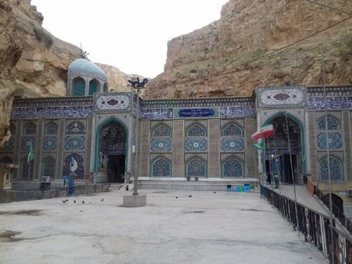 بی بی حکیمه بی بی حکیمه
