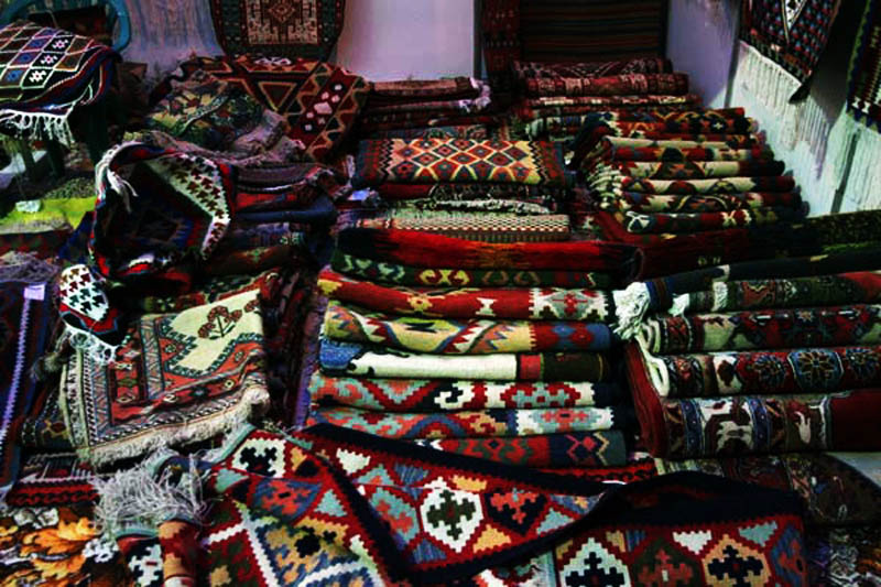 سیری در کیش