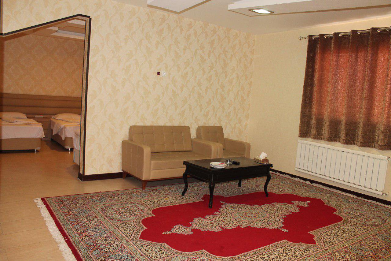 هتل عطر سیب سیرجان هتل عطر سیب سیرجان