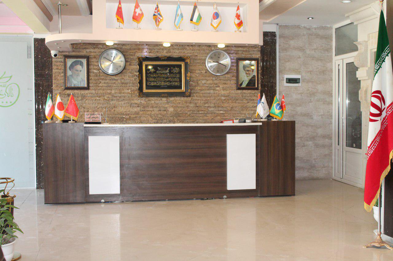 هتل عطر سیب سیرجان هتل عطر سیب سیرجان
