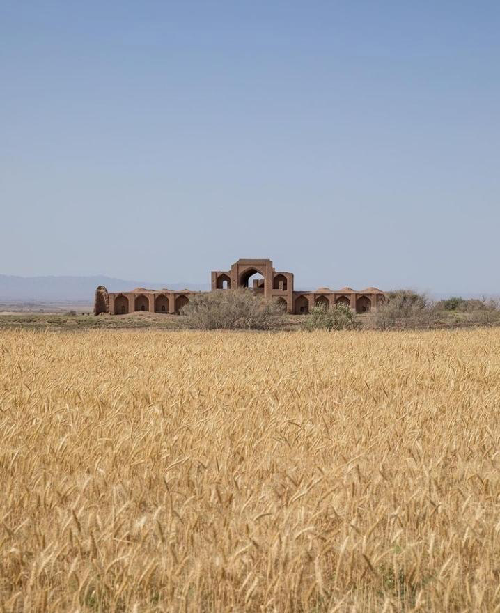 کاروانسرای ریوند داورزن