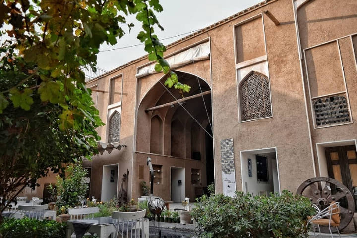 کافه های روباز در اصفهان کافه های روباز در اصفهان