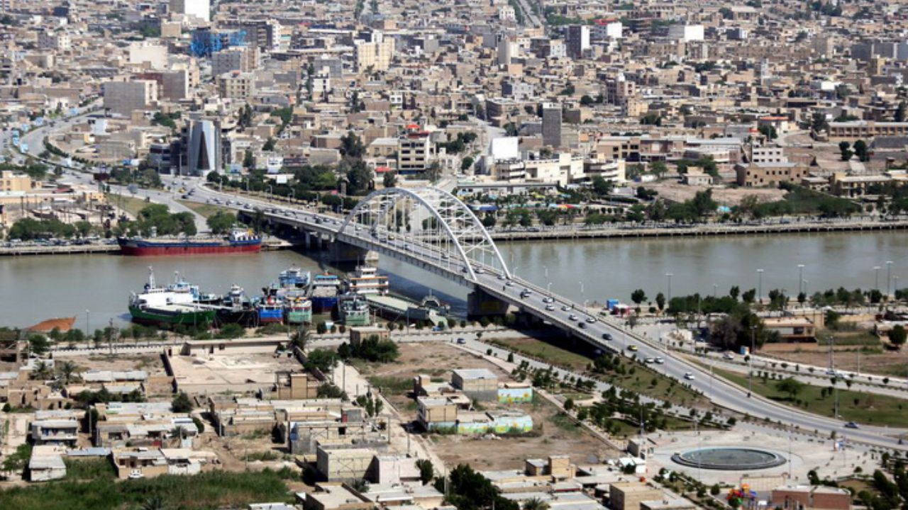 سیری در آبادان سیری در آبادان
