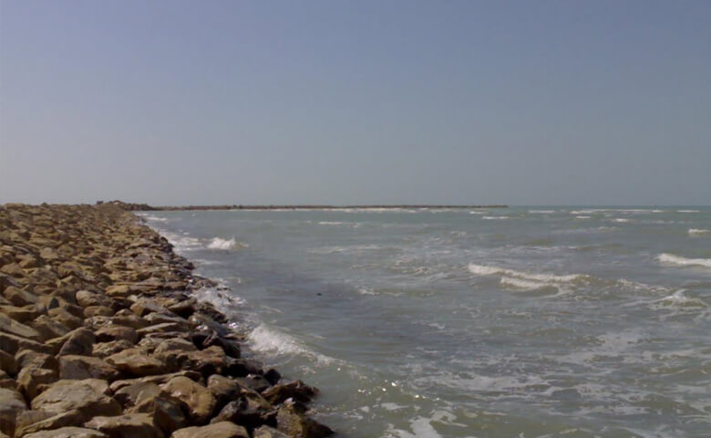 سیری در بندر گناوه سیری در بندر گناوه