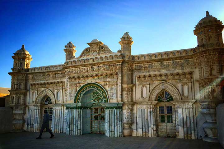سیری در آبادان سیری در آبادان