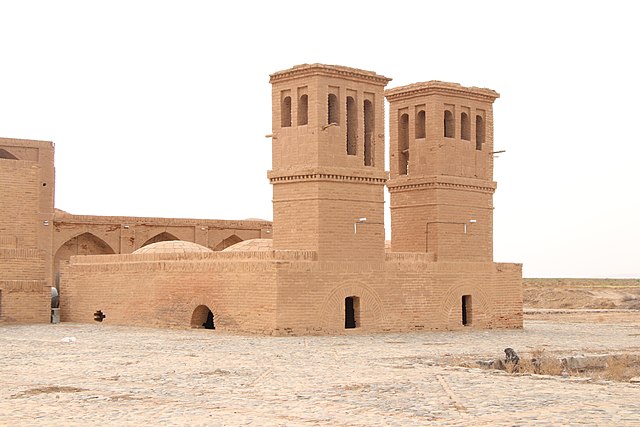 کاروانسرای مزینان کاروانسرای مزینان