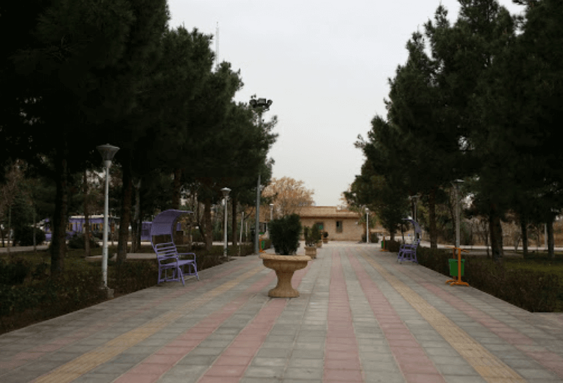 پارک ها و اماکن تفریحی قم 