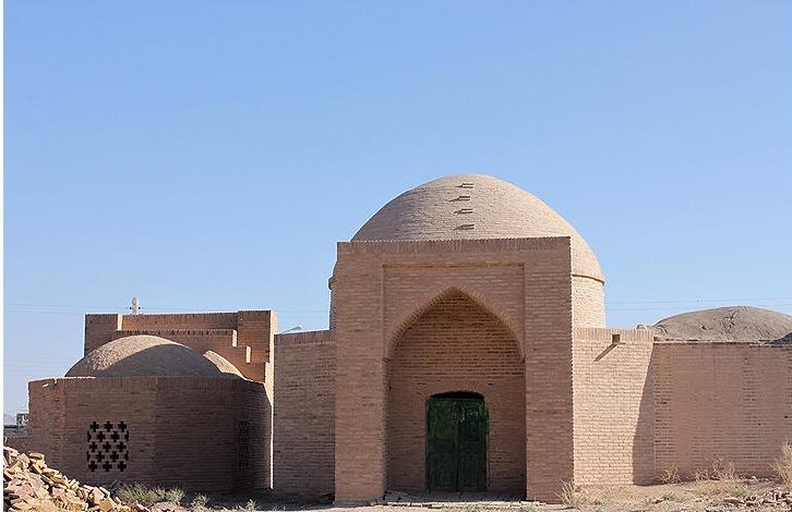 آرامگاه ابوالمفاخر قاین