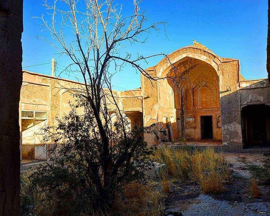 خانه یزدانی سرایان