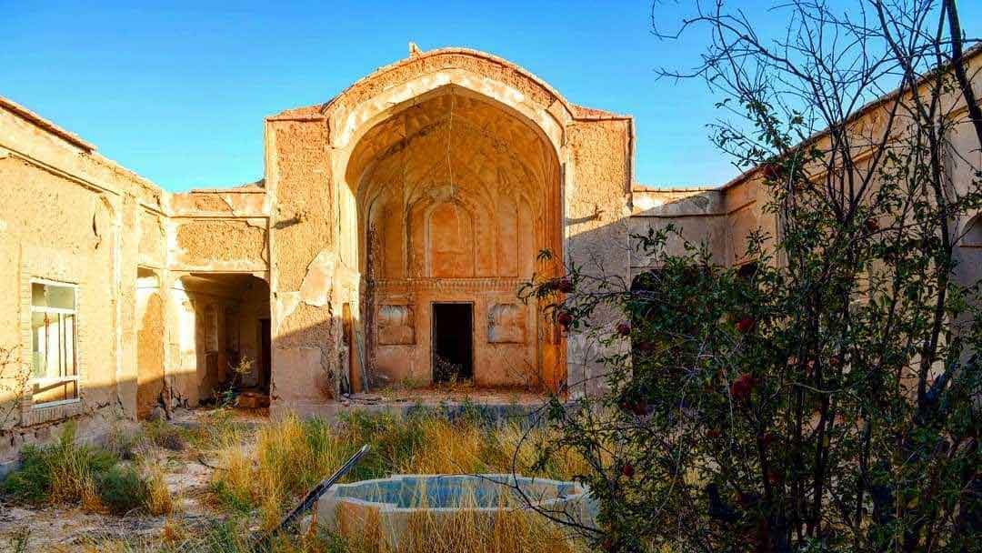 خانه یزدانی سرایان