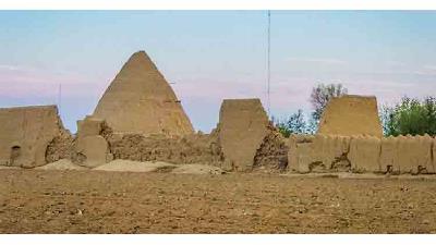 احمدآباد مستوفی