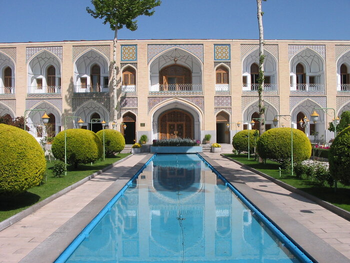 اصفهان، سرایی برای کاروانها اصفهان، سرایی برای کاروانها