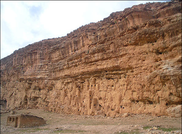 انبارهای تاریخی روستای زید انبارهای تاریخی روستای زید