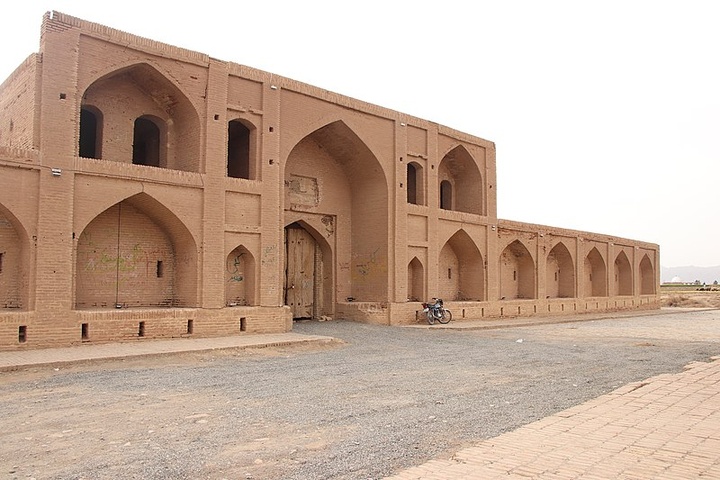 کاروانسرای مزینان
