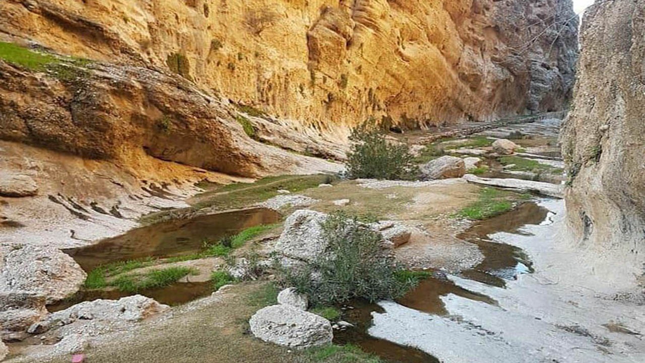تنگه جیز خشت