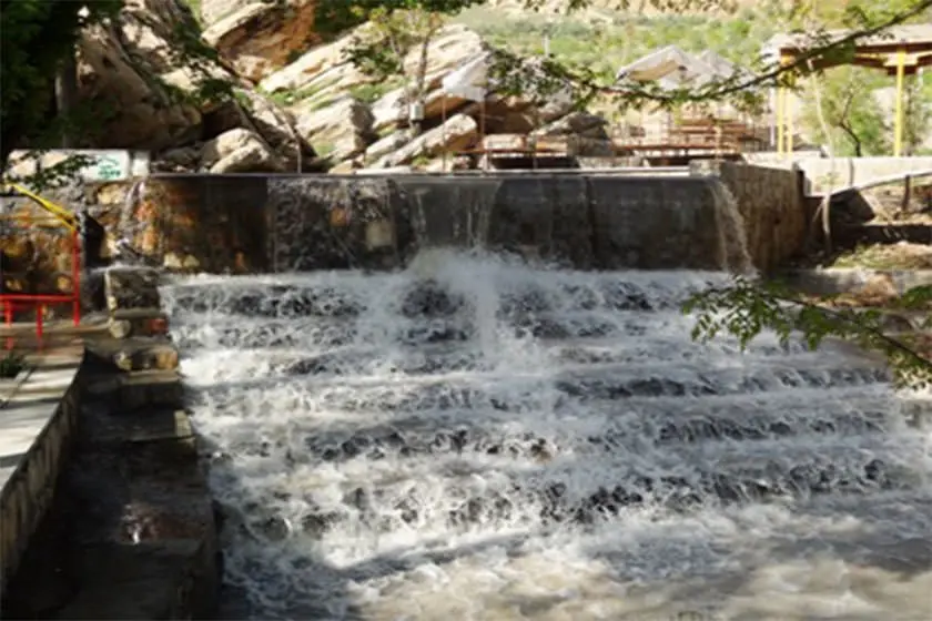 چشمه مرزن گشت خوانسار