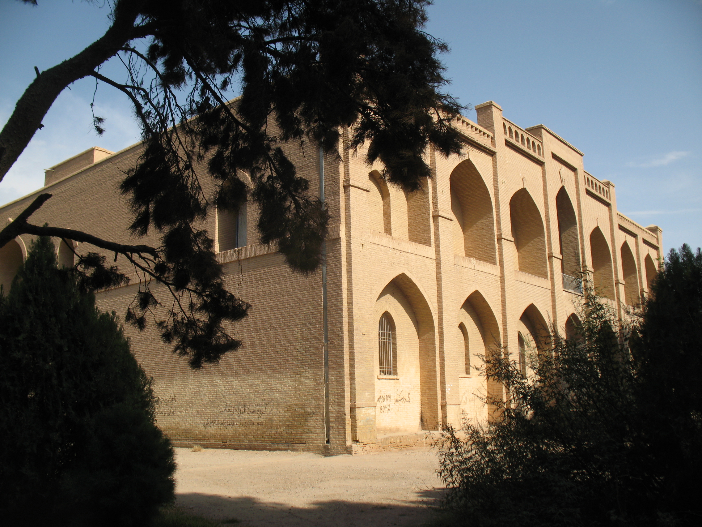 عمارت کوشک سلامی عمارت کوشک سلامی
