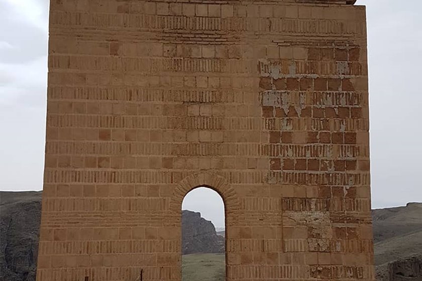 قلعه ضحاک قلعه ضحاک