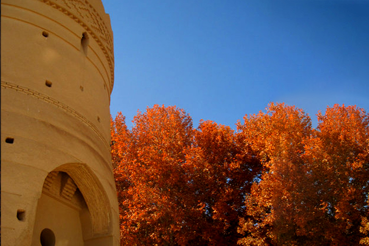 جاهای دیدنی اردکان در پاییز