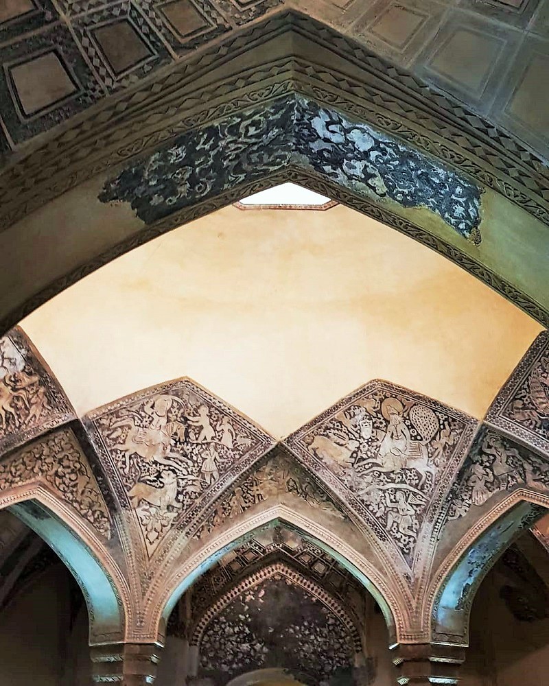 ساروج و کاربرد آن در معماری کهن ایرانی ساروج و کاربرد آن در معماری کهن ایرانی