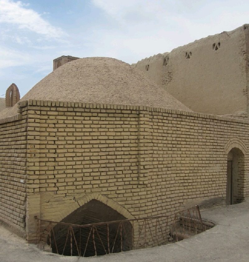 آب انبارهای تاریخی نایین