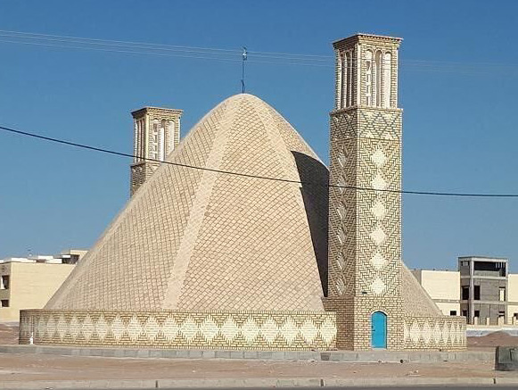 آب انبارهای تاریخی نایین