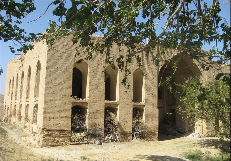 کاخ عباس آباد نطنز کاخ عباس آباد نطنز