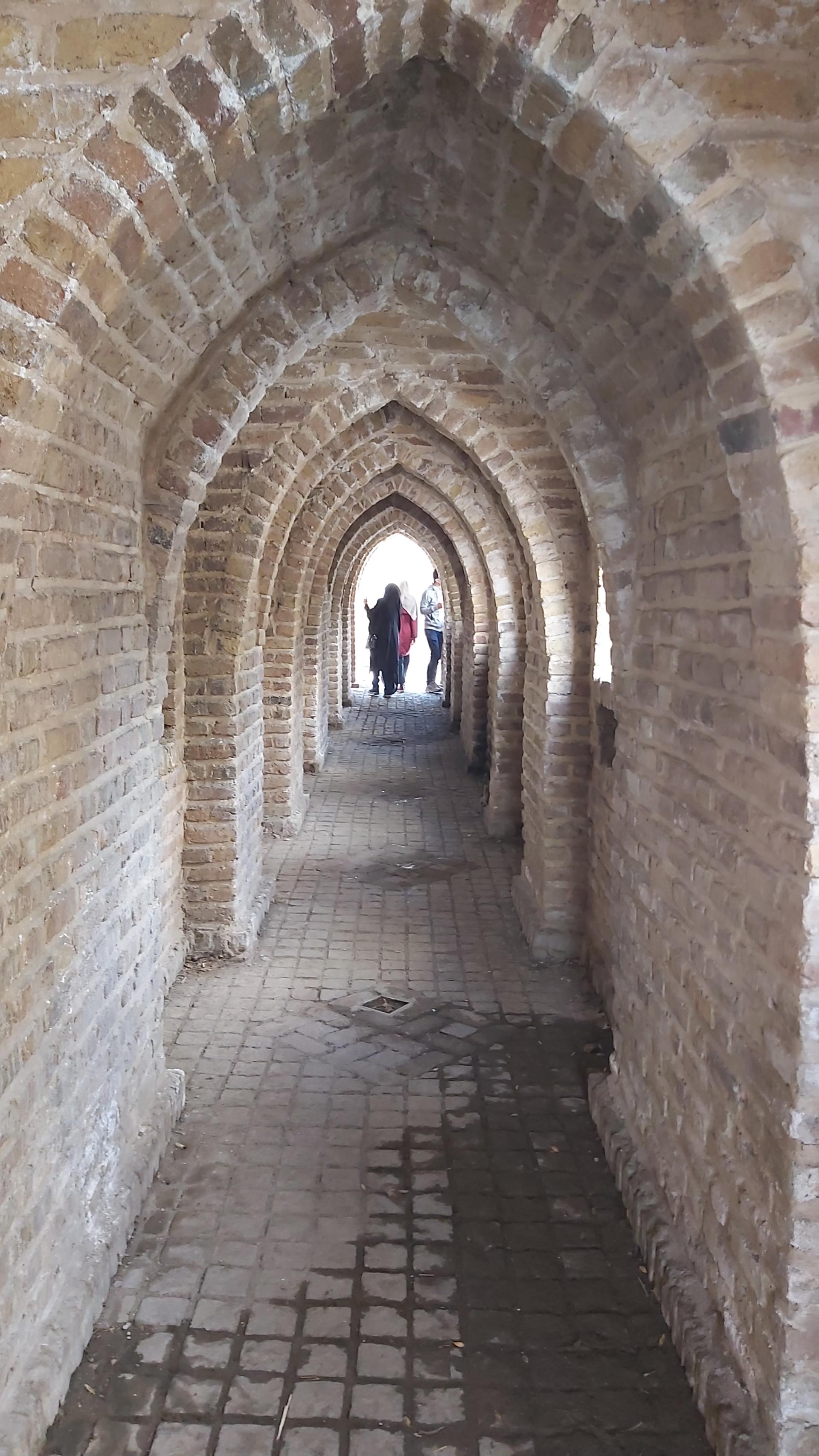 کوچه آشتی کنان در تهران