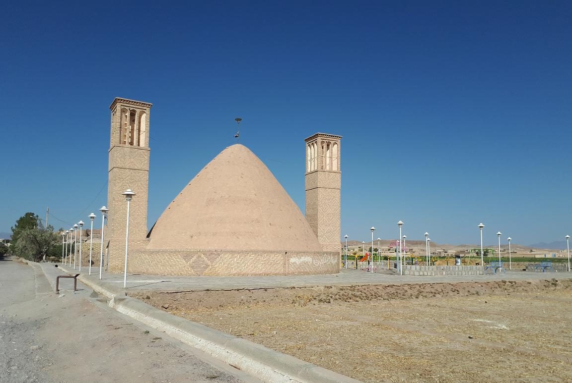 آب انبارهای تاریخی نایین