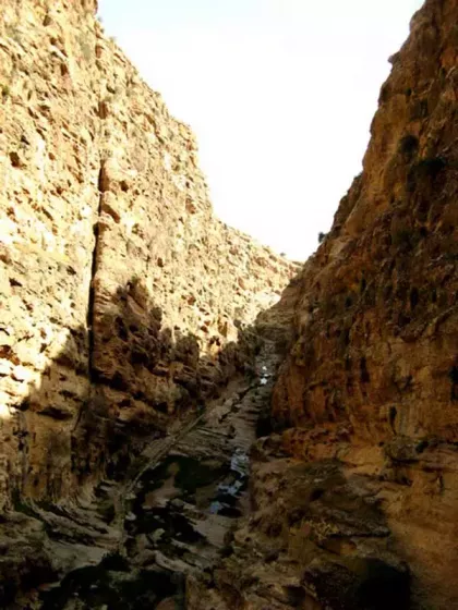 تنگ جیز