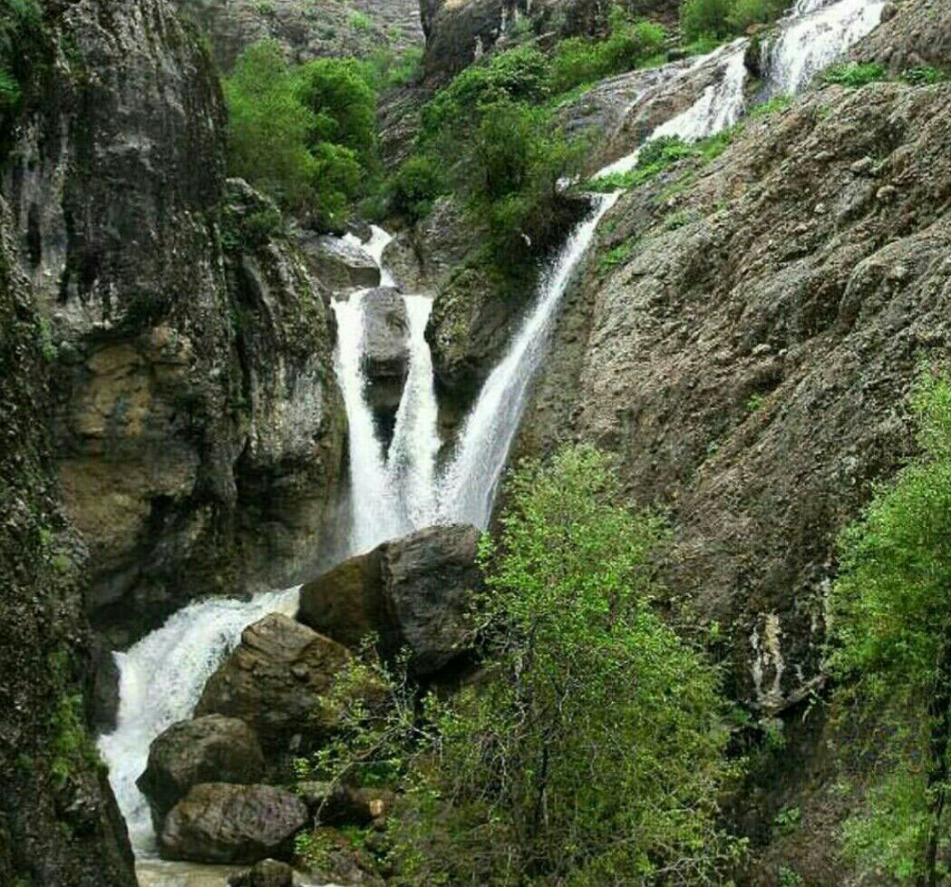 آبشار عروس ازنا 