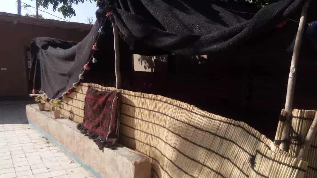 اقامتگاه بومگردی نسترن بافت اقامتگاه بومگردی نسترن بافت