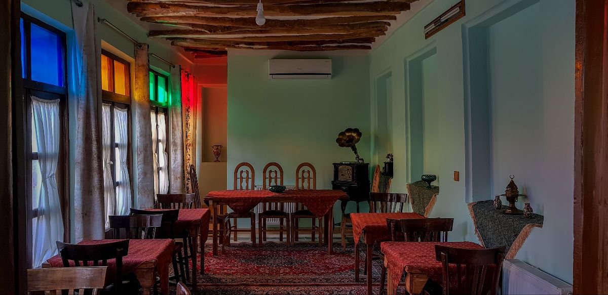 اقامتگاه سنتی پسین شیراز 