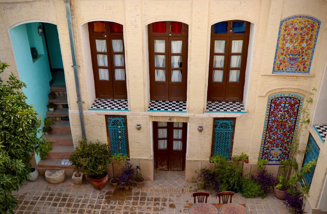 اقامتگاه سنتی پسین شیراز 
