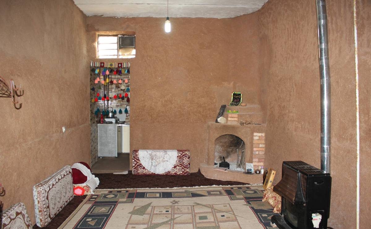 اقامتگاه بومگردی کی قباد دهدز